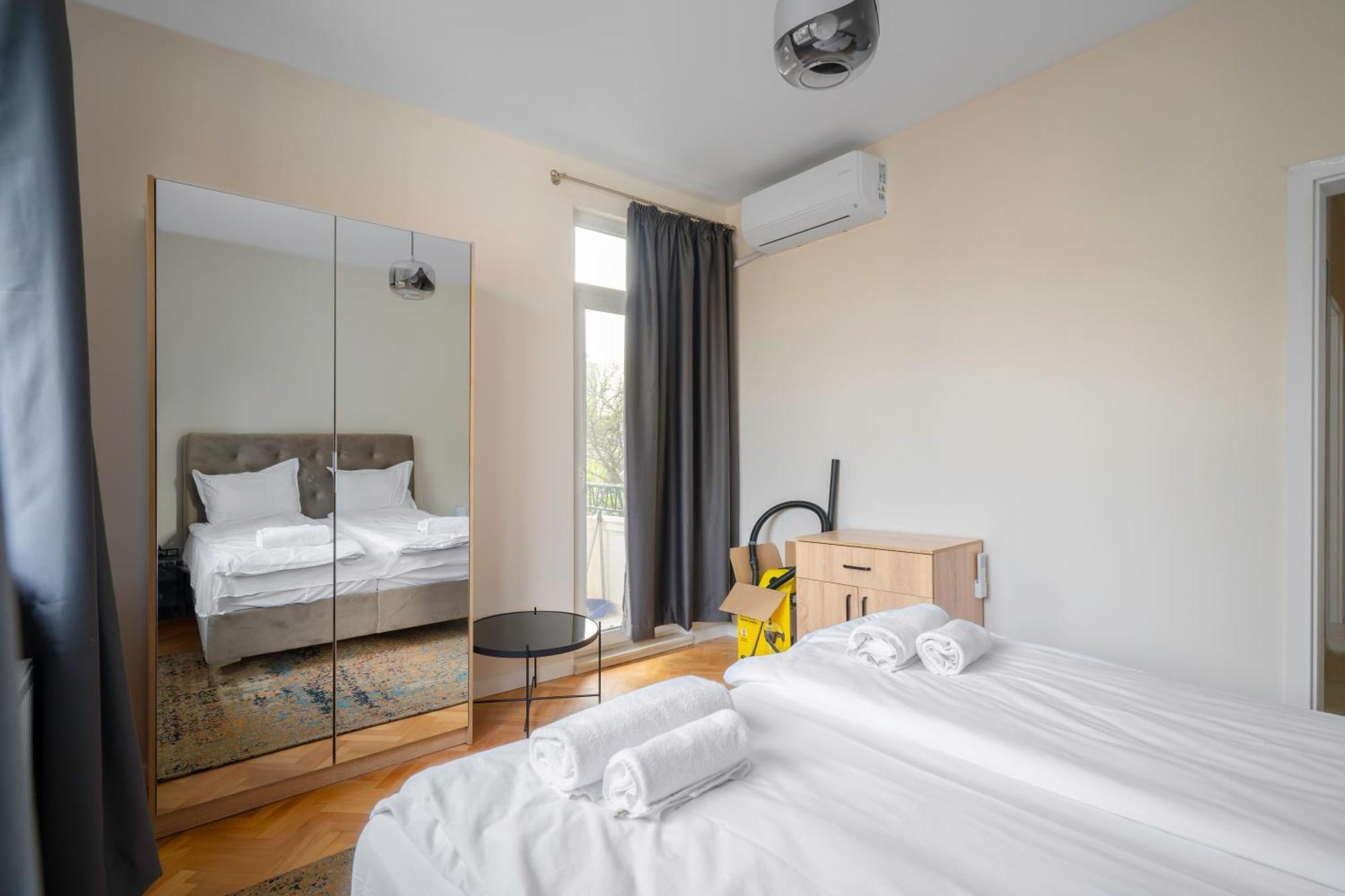 New With The Best View - 2Bd Bright Flat Near Ndk 소피아 외부 사진